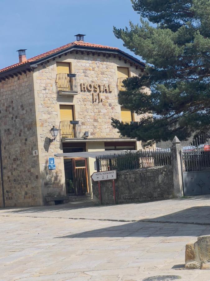 Hostal Jj Salduero Exteriör bild